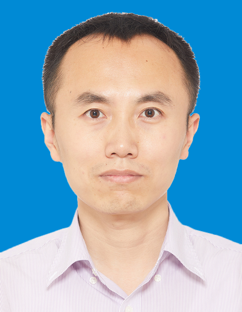邱亮.png